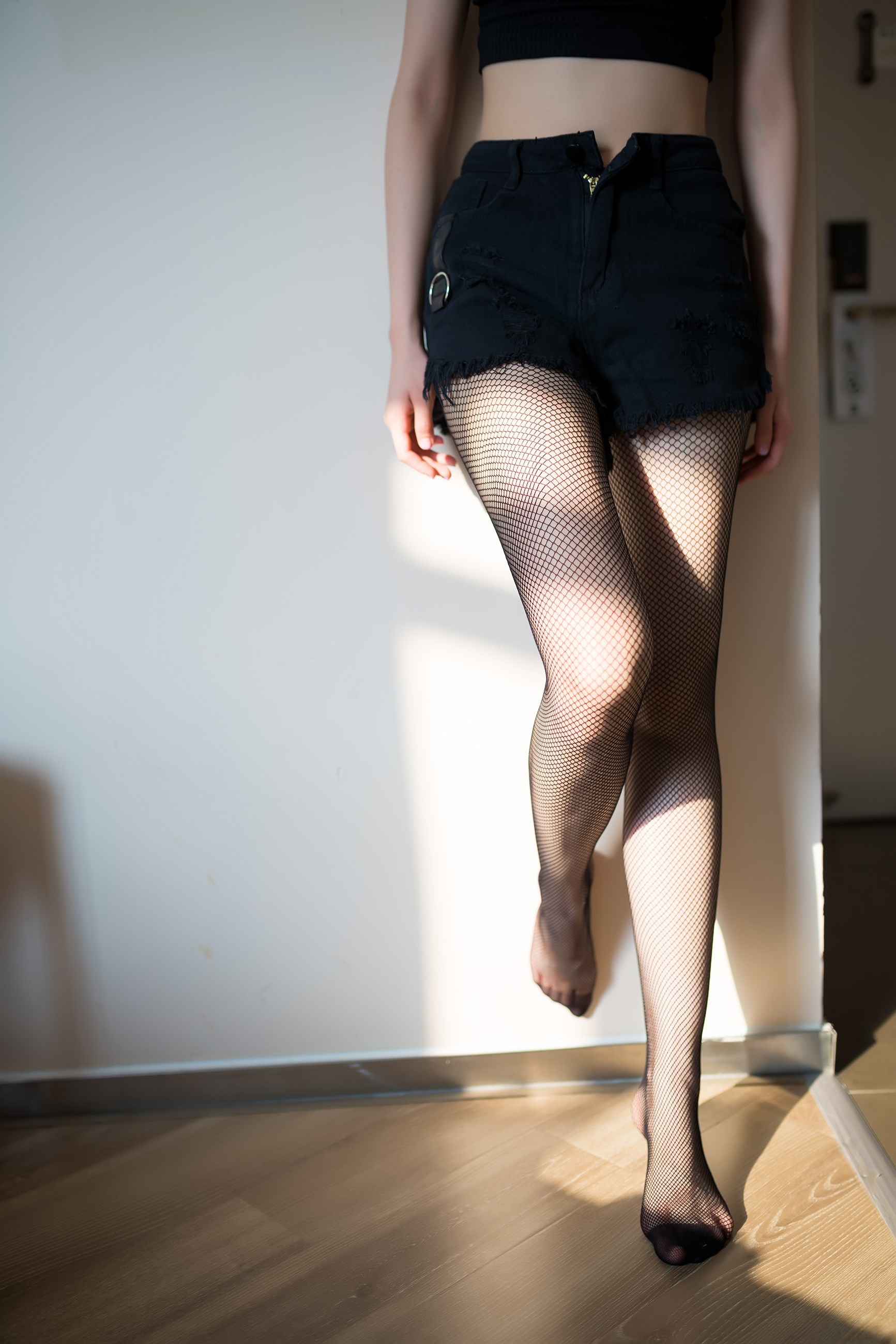 海角社区官网隐秘放送,独家私密影像独家观看!